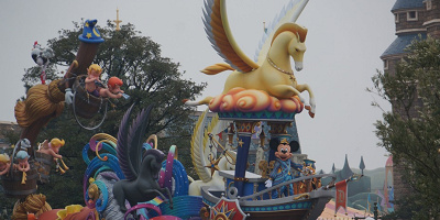 【ドリーミング・アップ！】51キャラクター登場順まとめ！13台のフロート＆5つのテーマも！