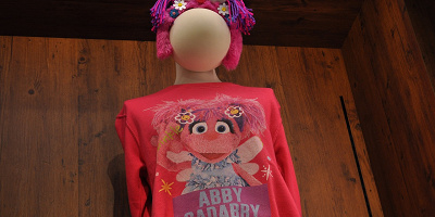 【2020春】ユニバのトレーナー11選！キャラクターの種類・デザイン・価格まとめ