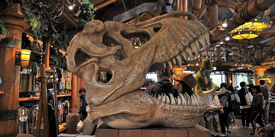 『ジュラシック・ワールド2／炎の王国』のあらすじ&登場人物！シリーズ第5作目の最新作！