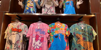 【2025】ユニバのTシャツ66選！マリオ、ミニオン、ジュラシックパークなど、USJ人気キャラが勢ぞろい！