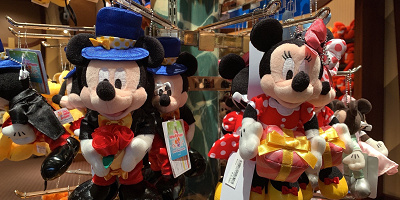 【2021】ディズニー誕生日グッズ5選！ぬいぐるみバッジ・ロゼット・タオルがバースデーデザインに！