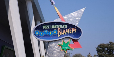 【バズライトイヤーのアストロブラスターのスタンバイパス】入園時間別の攻略方法まとめ！発券終了時間を調査！