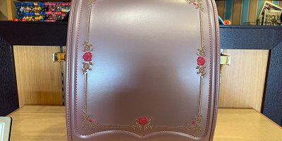 【2022年度向け】ディズニーリゾート限定ランドセルまとめ！ディズニー気分で学校へGO！