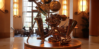 「ディズニーデラックス」が「ディズニープラス」に移行！サービスや配信作品に違いは？