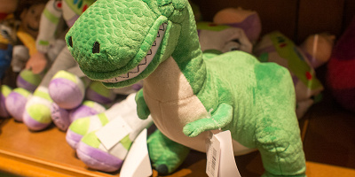 【トイストーリー】恐竜のおもちゃ「レックス」のプロフィール紹介！パークグッズの情報も！