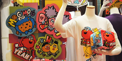 ユニバのセサミストリートグッズ「POP EMOTION!」15選！2021年新作Tシャツやアクセサリーが登場