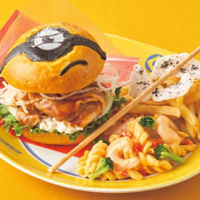 ミニオンカンフーダンス道場：カンフーミニオン・バーガープレート （ドリンクバー付き）