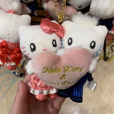 キティ&ダニエルマスコットキーチェーン