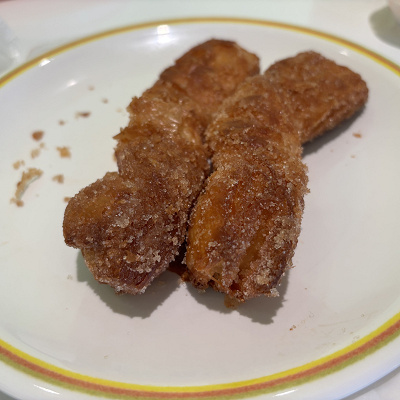 シナモンドーナツ