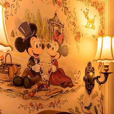 ディズニーランドホテルの客室の絵