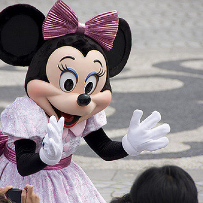 ミッキーのペットとして擬人化されていないキャラクター プルート キャステル Castel ディズニー情報