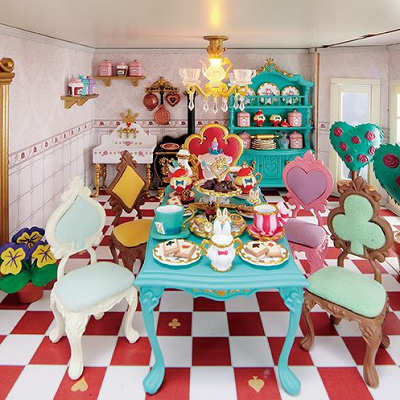 ディズニードールハウス ふしぎの国のアリス の部屋 キャステル Castel ディズニー情報