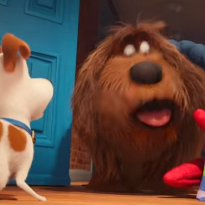 留守中にギジェット家に集まるペットたち 映画 ペット キャステル Castel ディズニー情報