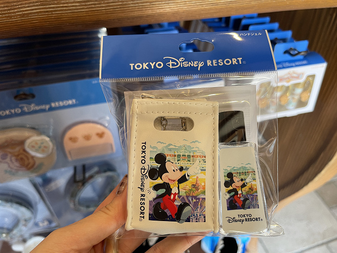 ハンドジェル ディズニーランド シーで買えるグッズまとめ お土産にもぴったり