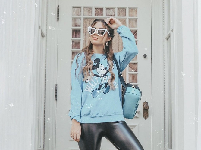 おすすめ ミッキートレーナーまとめ Shopdisneyやディズニーストアで買える