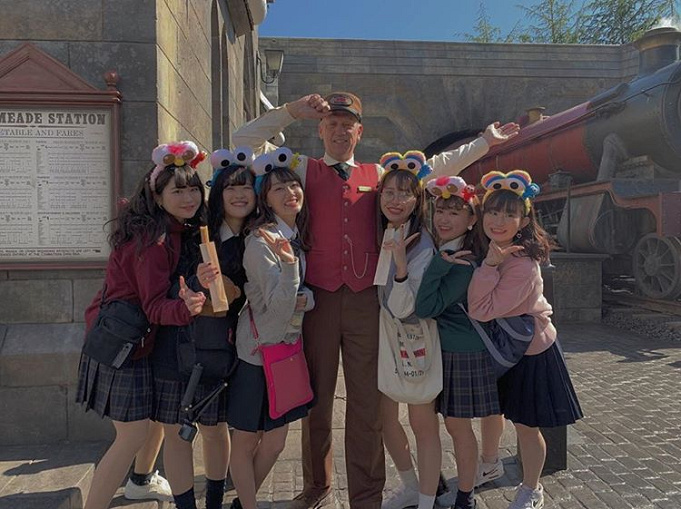 Usj 制服ユニバのかわいいコーデ23選 大人もok 知っておくべきルールも紹介