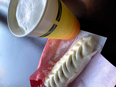 ディズニーシーのおすすめ軽食まとめ お肉 スイーツ 食べ歩きフードも