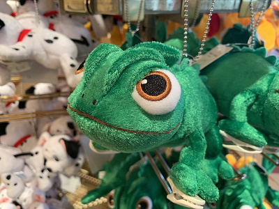 ディズニー 肩のせぬいぐるみ18選 販売場所 種類 値段まとめ