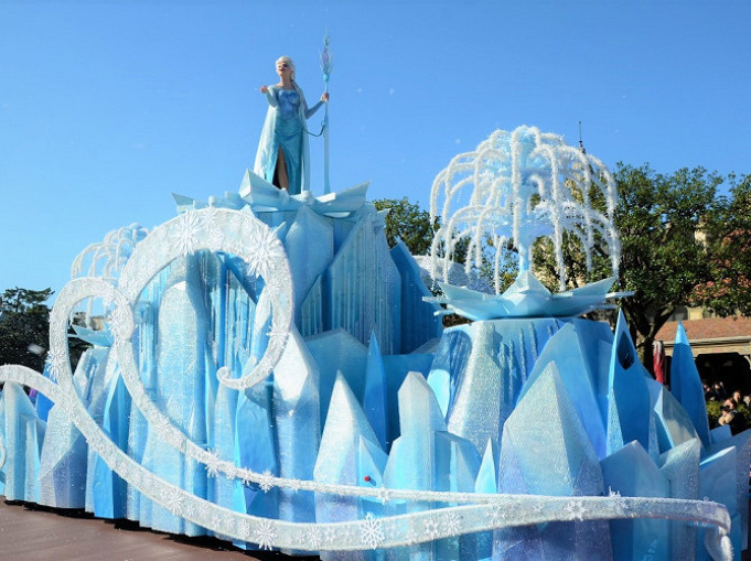 21冬 2月のディズニーの服装 気温別おすすめコーデまとめ 寒さ対策も