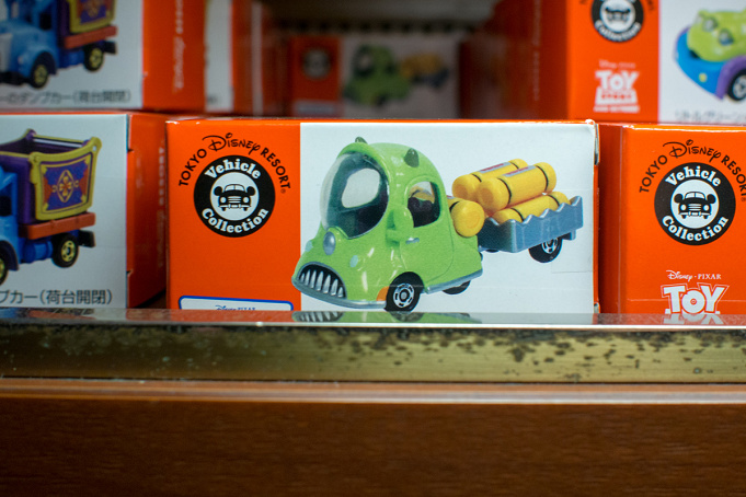ディズニートミカ ディズニーモータース59選 カーズのトミカや収納ケースを紹介