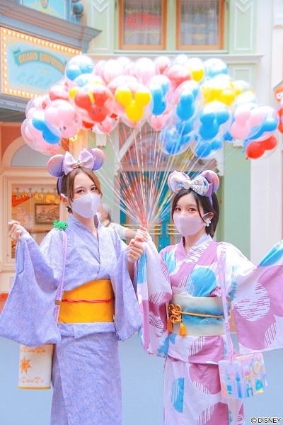 浴衣ディズニー 快適に過ごす方法は おすすめのディズニー柄の浴衣や持ち物を紹介