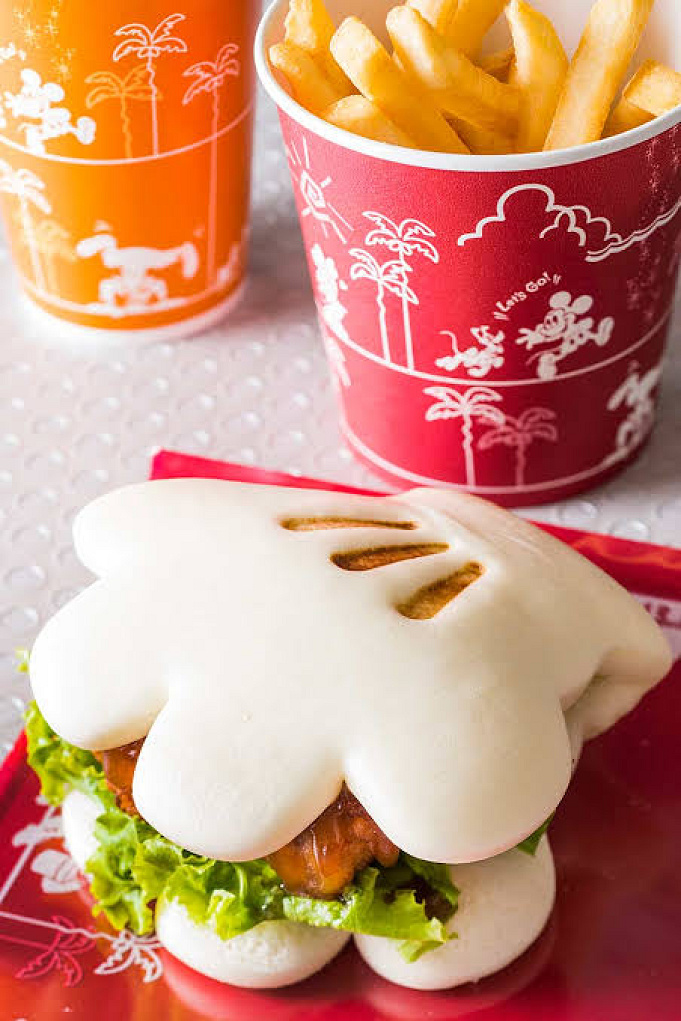 Tdl 大人気チキンパオ復活 スーベニアランチケースが11 1発売 値段 販売場所まとめ