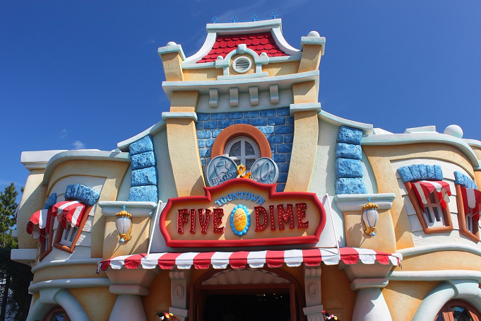 1 10再販 22年ディズニー干支ぬいぐるみグッズ17選 寅 とら 姿のディズニーキャラたち