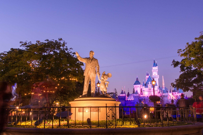 アメリカディズニーの年間イベントスケジュール カリフォルニア フロリダ月別イベントまとめ