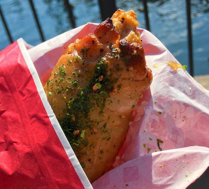 ブラックペッパーてりやきチキンロール