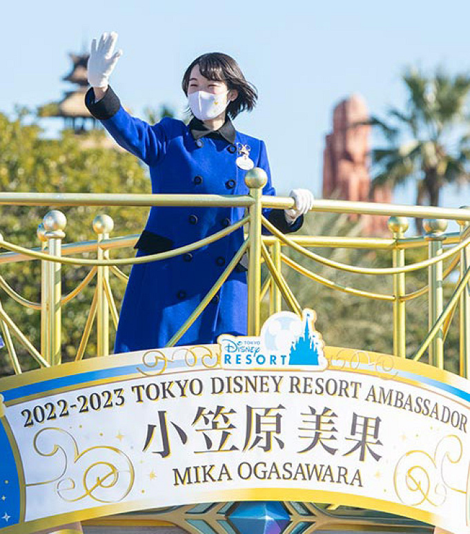 ディズニーリゾート アンバサダーまとめ ウォルト ディズニーの代役 歴代の親善大使も紹介 ディズニーリゾート アンバサダーまとめ ウォルト ディズニーの代役 歴代の親善大使も紹介