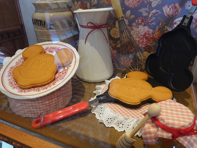 ディズニー ミッキーフェイスのパンケーキメーカーが発売 値段 販売場所まとめ 注意点 ディズニー ミッキーフェイスのパンケーキメーカーが発売 値段 販売場所まとめ 注意点