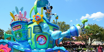【2022年4月】ディズニー混雑予想&楽しみ方!春休み&GWは混雑傾向!イースター&春イベント開催!
