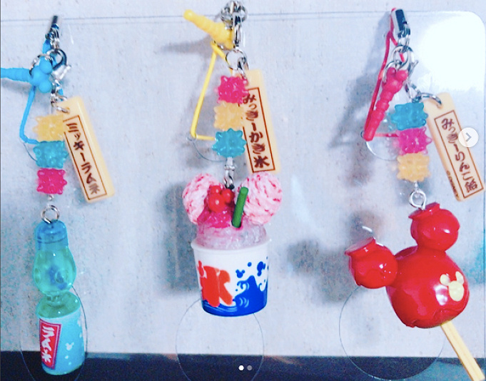 ディズニーランドでタンブラー ドリンクボトル コップを買おう お土産におすすめ