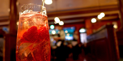 USJ(ユニバ)でハイボール(お酒)が飲めるレストランまとめ!種類や値段、多様な銘柄を解説!