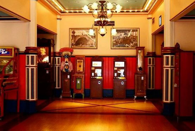 銀行別も ディズニーランド シー内の銀行とatmの場所 営業時間一覧 銀行別も ディズニーランド シー内の銀行とatmの場所 営業時間一覧