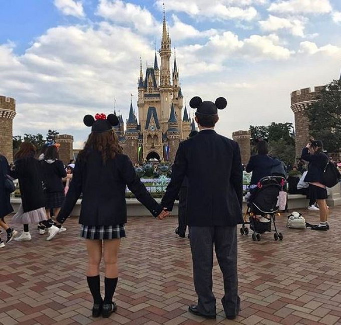 カップル ディズニー 写真 ディズニー カップル 写真 自撮り