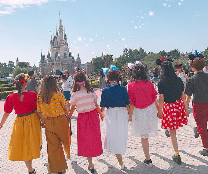 最新 パークで人気のディズニーバウンドを特集 私服でキャラクターコーデを楽しもう 最新 パークで人気のディズニーバウンドを特集 私服でキャラクターコーデを楽しもう