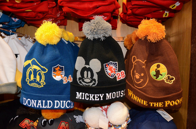 防寒対策 ディズニーで買えるニット帽11選 寒い冬にはかわいいニット帽がおすすめ 寒さ対策にも