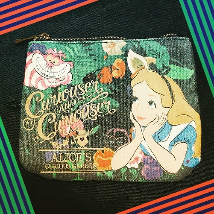 しまむらディズニーコラボグッズ選 服 雑貨 コスメまで おすすめコーデも紹介