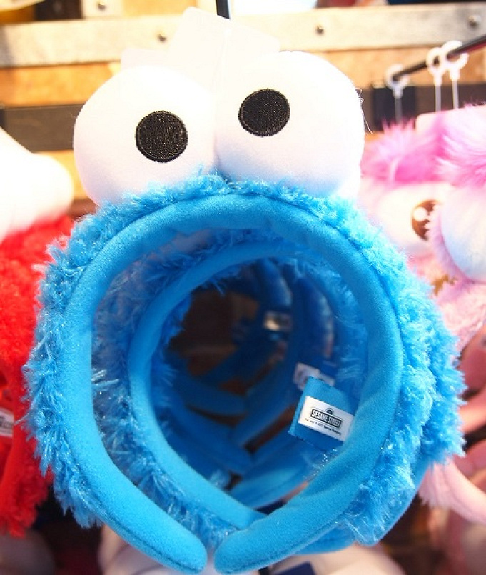 Usj セサミストリートグッズ43選 カチューシャ お菓子 ユニバ限定モッピーのお土産も