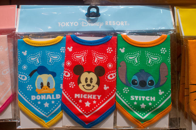 21 ディズニーベビーグッズ30選 赤ちゃん向けtシャツ スタイ おくるみ カバーオール おもちゃ