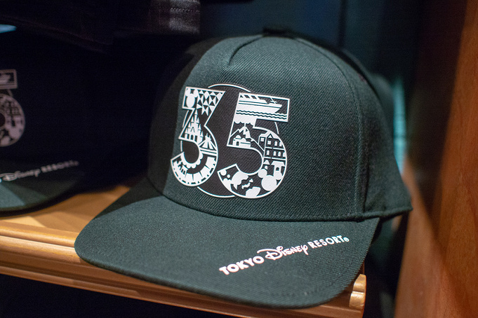 18 ディズニー35周年アディダスコラボグッズ13選 Tシャツ ジャージ リュック トートバッグが登場