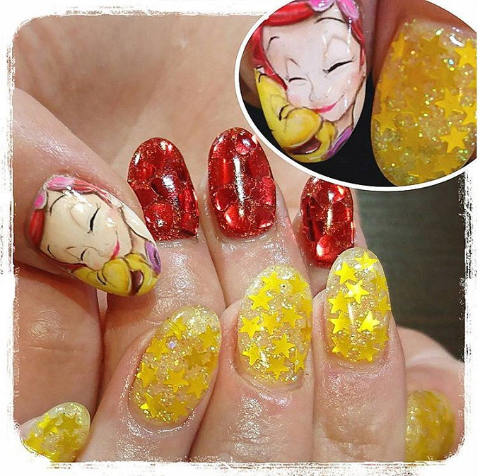 夏にピッタリ アリエルネイルのデザイン集 海や貝殻モチーフのディズニーネイル 夏にピッタリ アリエルネイルのデザイン集 海や貝殻モチーフのディズニーネイル