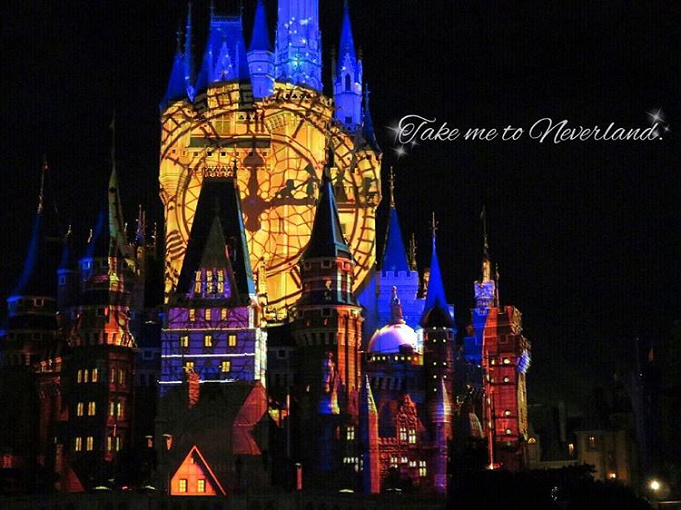 都市伝説 ちょっと怖いディズニーの都市伝説24選 黄金の隠れミッキー 大量のお札 都市伝説 ちょっと怖いディズニーの都市伝説24選 黄金の隠れミッキー 大量のお札