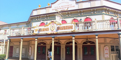 東京ディズニーランド&シーのショーレストランの値段比較