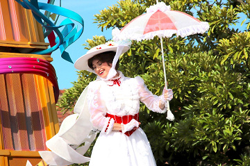 ディズニーランドに登場したメリー ポピンズ キャステル Castel ディズニー情報