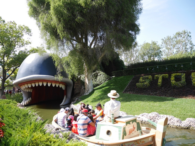 18 アナハイムディズニー旅行記 おすすめホテル アトラクション ショー パレードまとめ