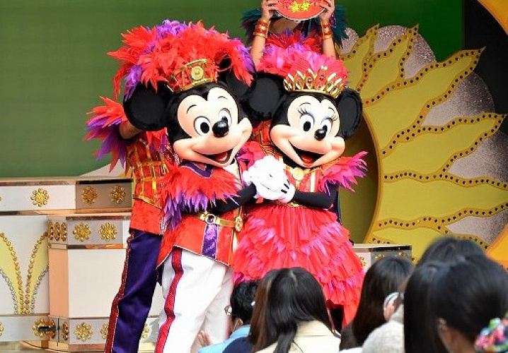 ディズニーカップルコーデおすすめ19選 デートの服装はおそろい ペアルックで行こう ディズニーカップルコーデおすすめ19選 デートの服装はおそろい ペアルックで行こう