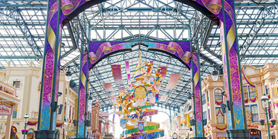 【2018】セレブレーションストリートとは?ディズニー35周年限定のプロジェクションマッピング開催!