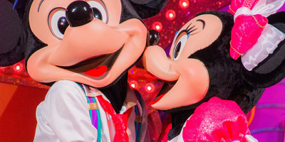 【高校生向け】ディズニーの遊び方&カップル向けデートプラン!チケット料金も